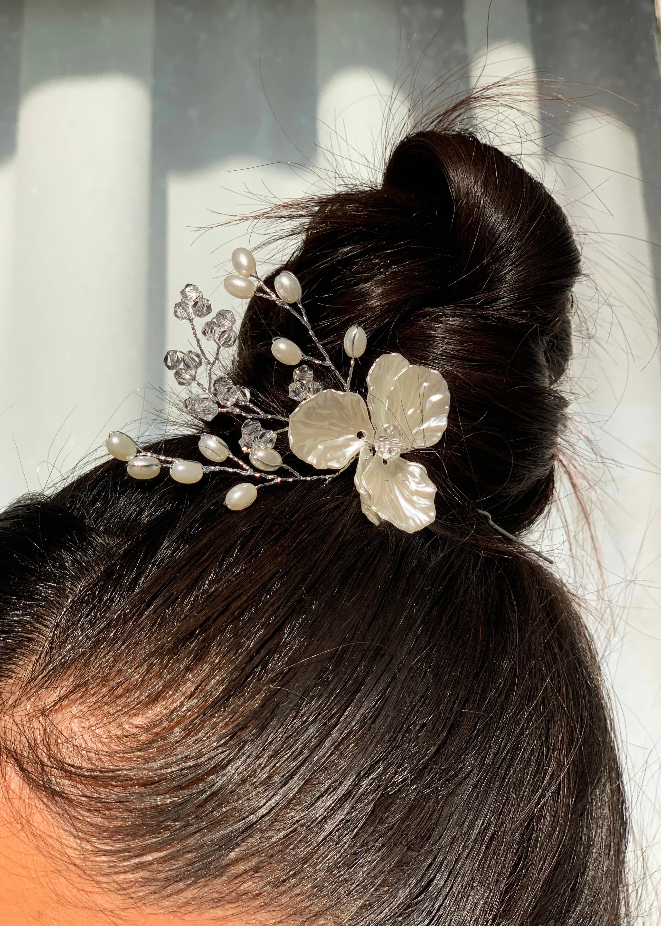 Large Pearl Flower Hair Pin